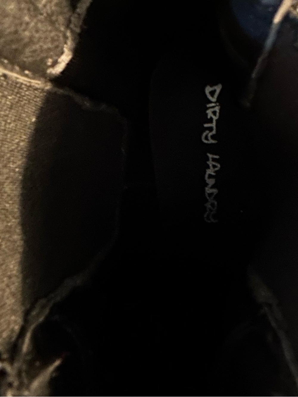 Dirty Laundry Black PullOn Lug Boots - Size 9